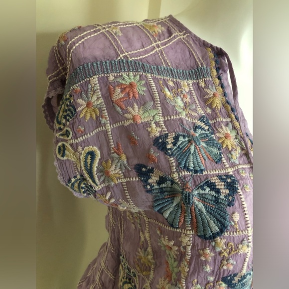 Johnny Was Embroidered Top - Picture 4 of 10